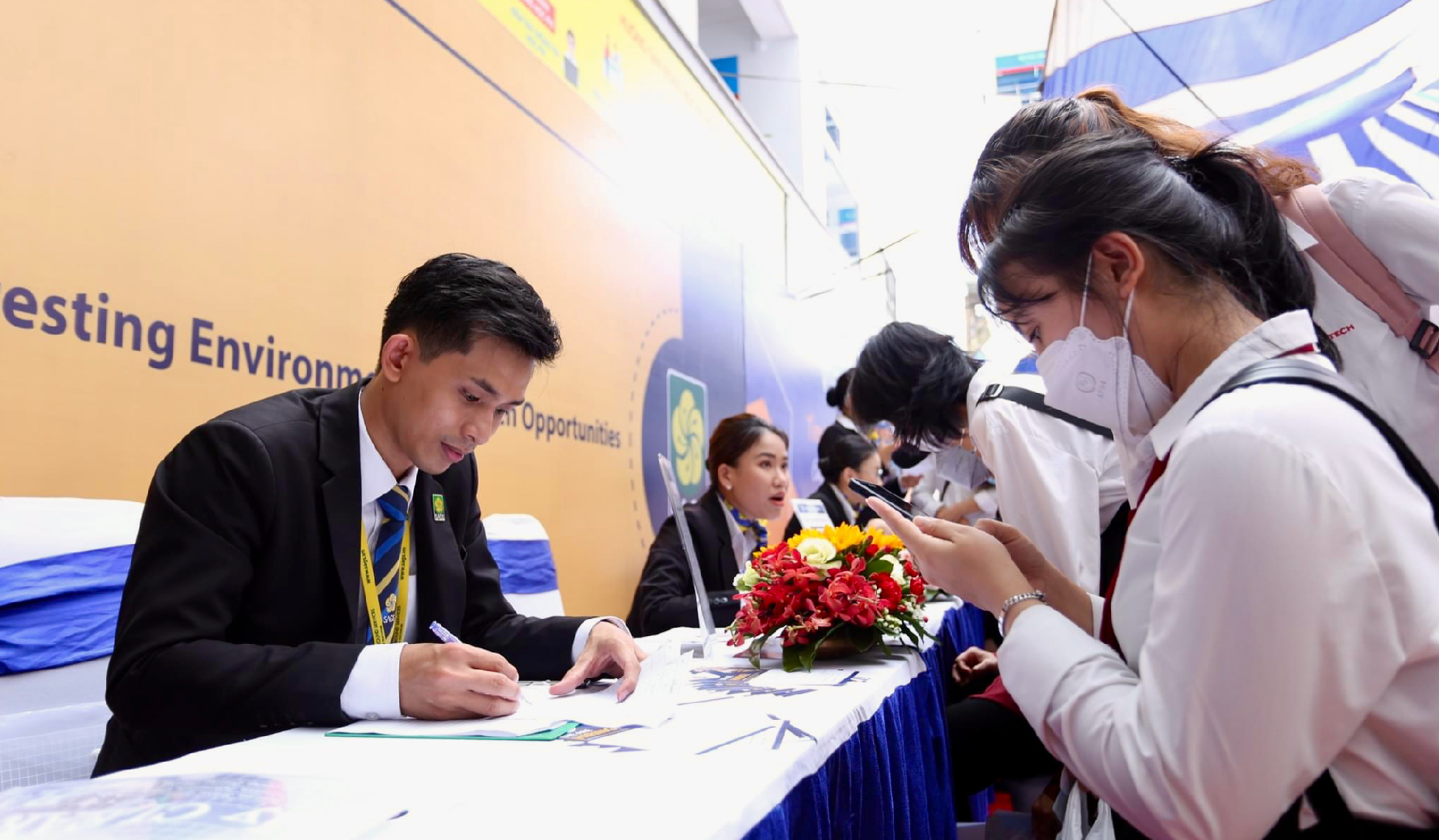 SAGS’s employees applied belt loaders to optimize working operation on Turkisk Airlines (TK) CIC flight.